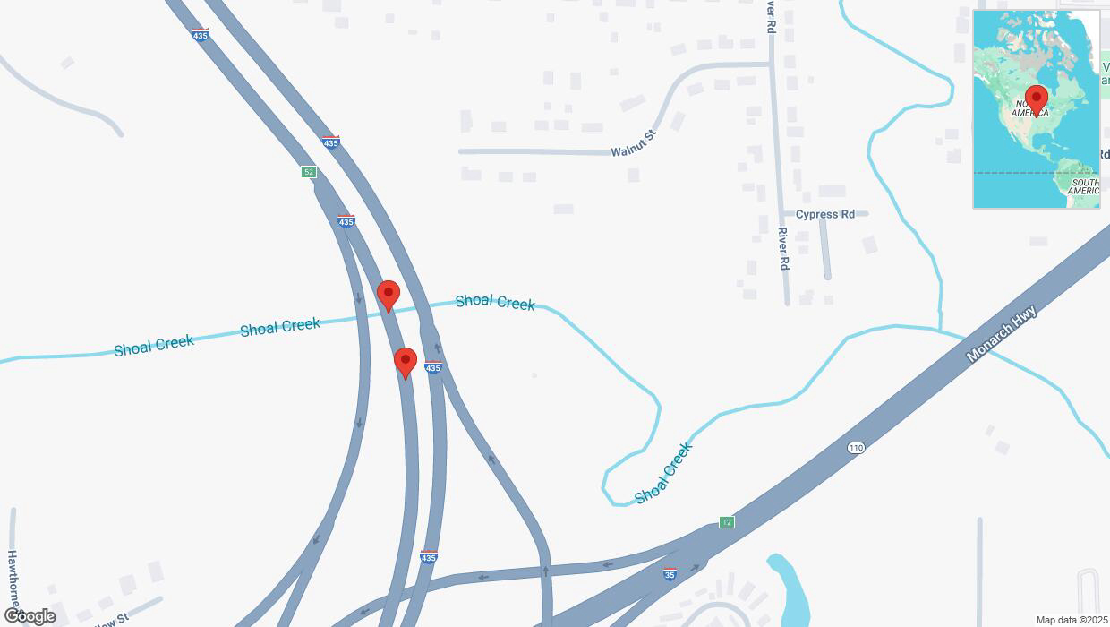 A detailed map that shows the affected road due to 'Broken down vehicle on southbound I-435 in Pleasant Valley' on February 7th at 10:26 p.m.