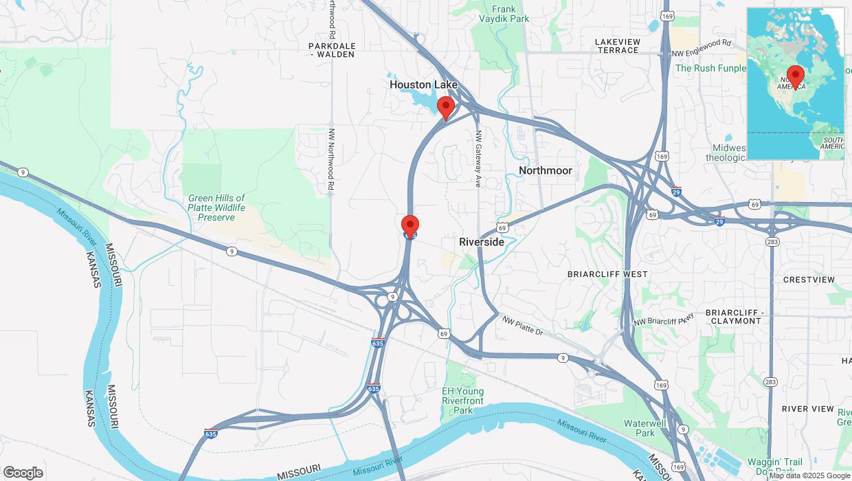 A detailed map that shows the affected road due to 'Heavy snowfall on northbound I-635 in Riverside' on February 17th at 9:27 p.m.