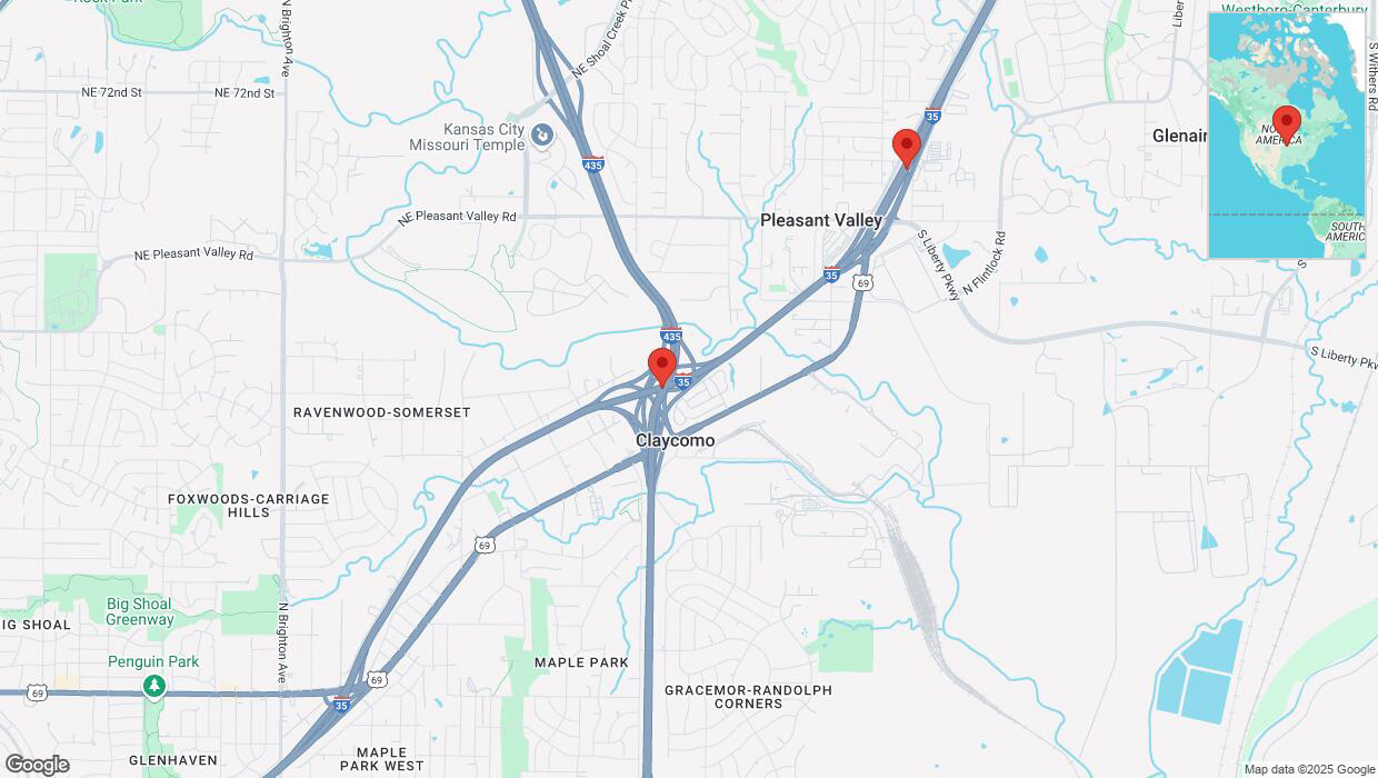 A detailed map that shows the affected road due to 'Heavy snowfall on northbound I-35 in Kansas City' on February 17th at 9:45 p.m.