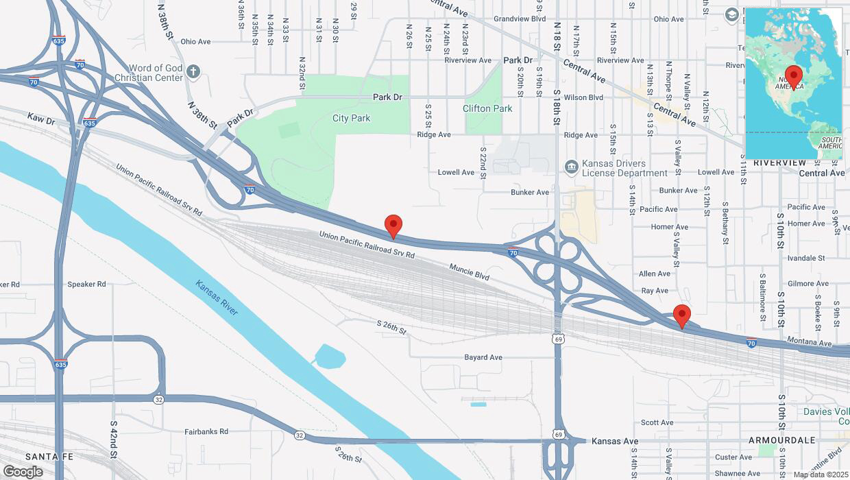 A detailed map that shows the affected road due to 'Heavy snowfall on eastbound I-70 in Kansas City' on February 17th at 10:14 p.m.