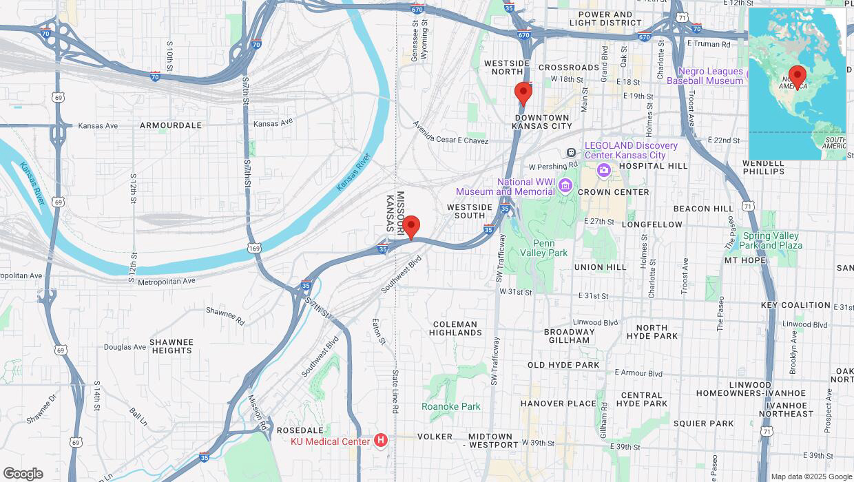 A detailed map that shows the affected road due to 'Heavy snowfall on northbound I-35 in Kansas City' on February 17th at 10:14 p.m.