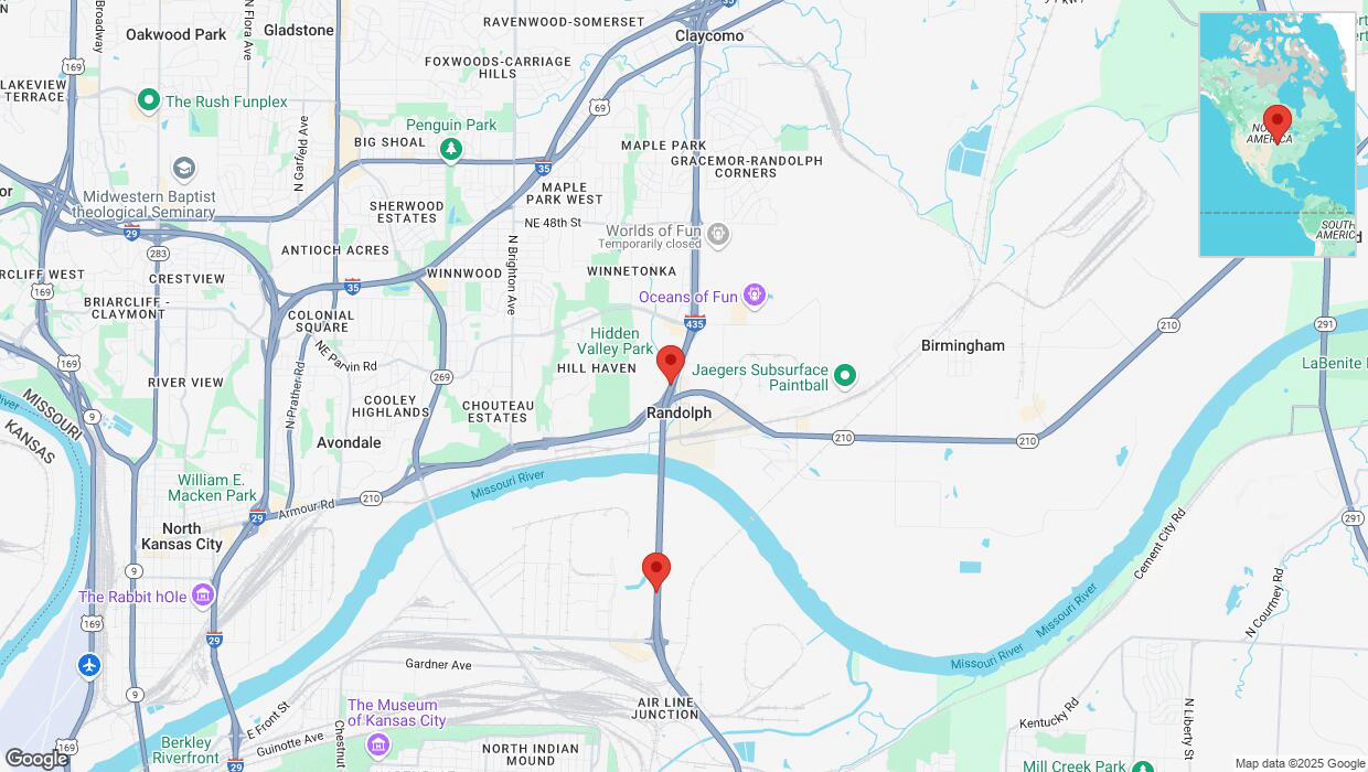 A detailed map that shows the affected road due to 'Heavy snowfall on southbound I-435 in Kansas City' on February 17th at 10:20 p.m.