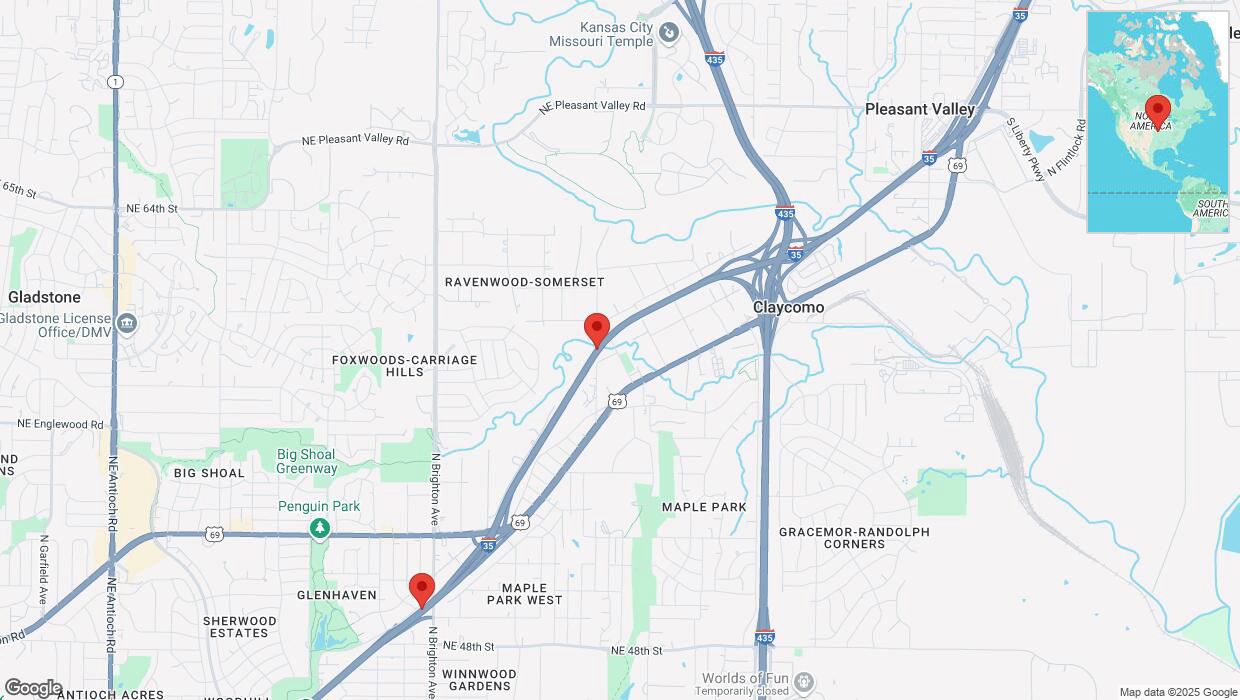 A detailed map that shows the affected road due to 'Heavy snowfall on southbound I-35 in Kansas City' on February 17th at 10:43 p.m.