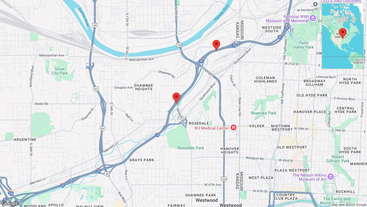 A detailed map that shows the affected road due to 'Heavy snowfall on northbound I-35 in Kansas City' on February 17th at 11:07 p.m.