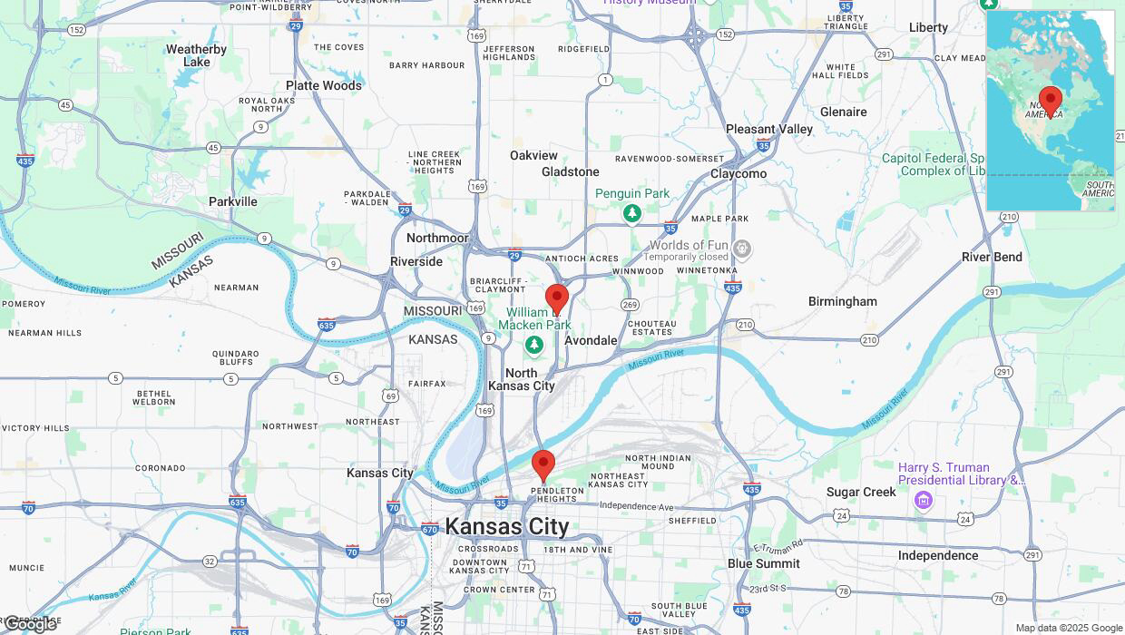 A detailed map that shows the affected road due to 'Heavy snowfall on southbound I-29/I-35 in Kansas City' on February 17th at 11:14 p.m.