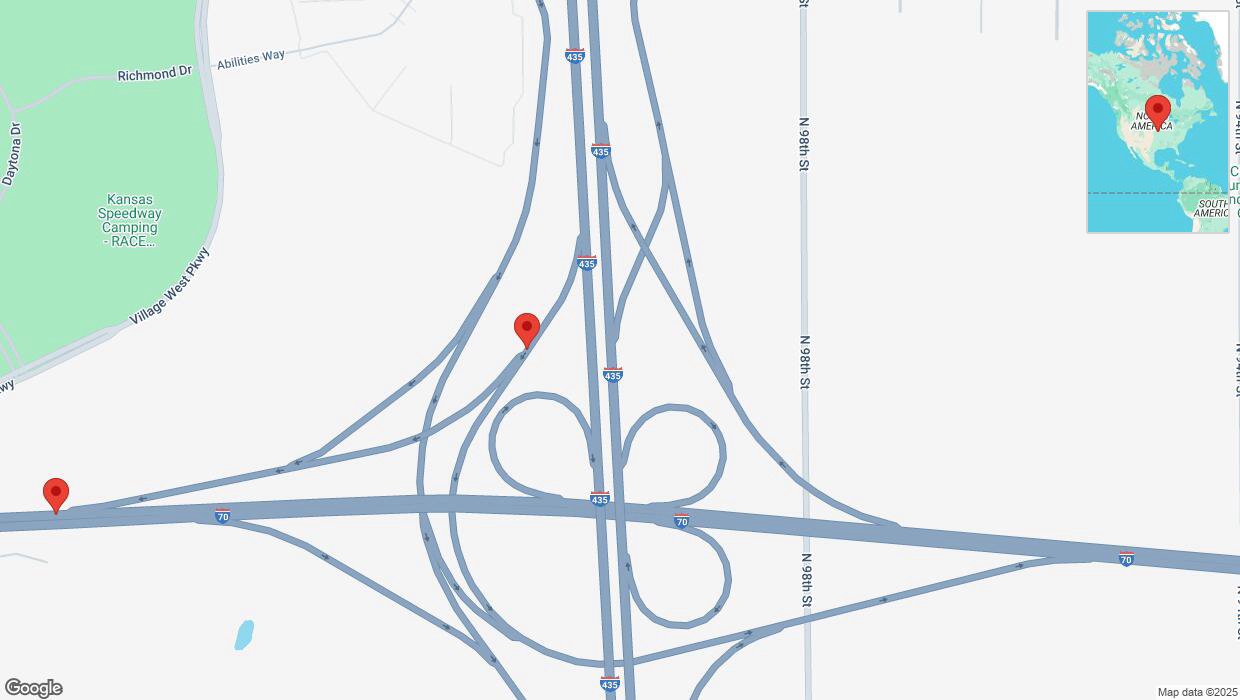 A detailed map that shows the affected road due to 'Heavy snowfall on Interstate 435 in Kansas City' on February 17th at 11:37 p.m.
