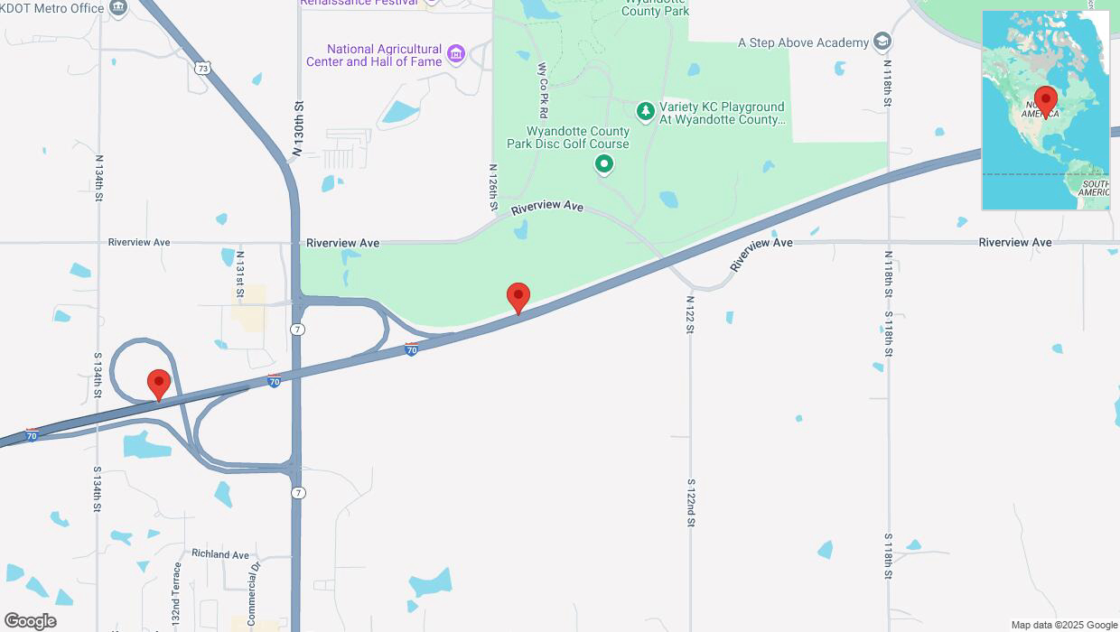 A detailed map that shows the affected road due to 'Heavy snowfall on westbound I-70 in Bonner Springs' on February 17th at 11:43 p.m.