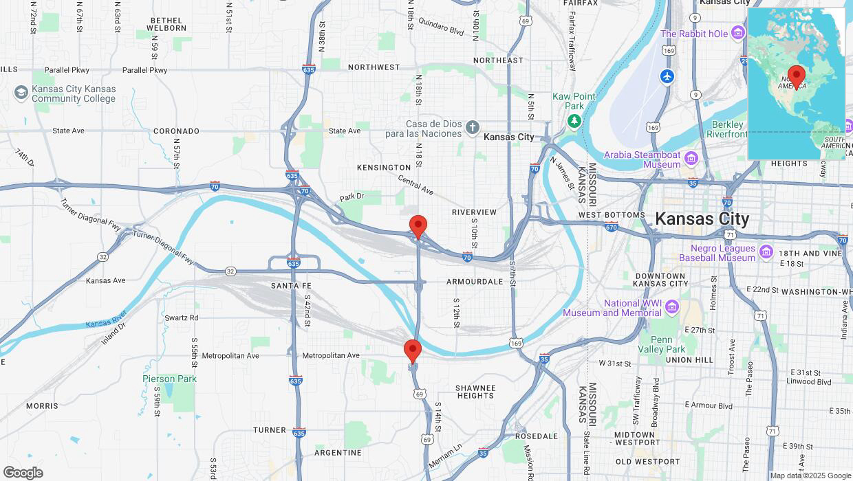 A detailed map that shows the affected road due to 'Heavy snowfall on southbound US-69 in Kansas City' on February 18th at 1:30 p.m.