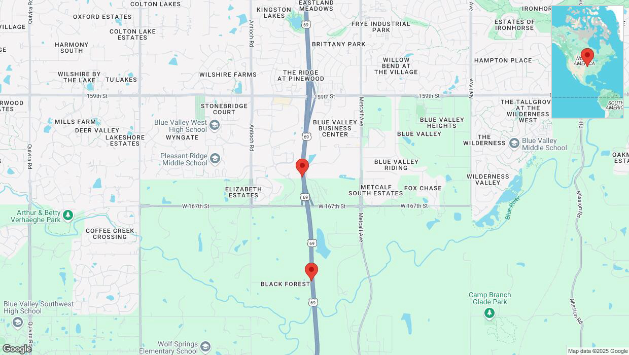 A detailed map that shows the affected road due to 'Lane on US-69 closed in Overland Park' on March 2nd at 1:32 p.m.