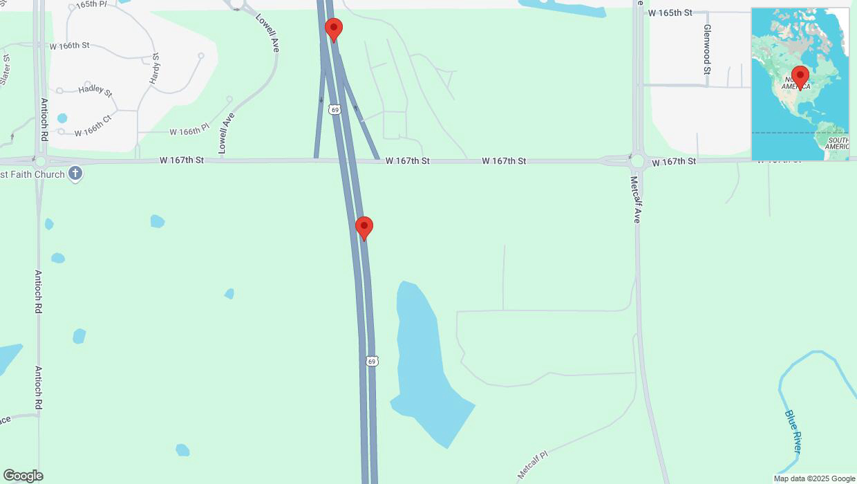 A detailed map that shows the affected road due to 'Lane on US-69 closed in Overland Park' on March 1st at 10:30 p.m.