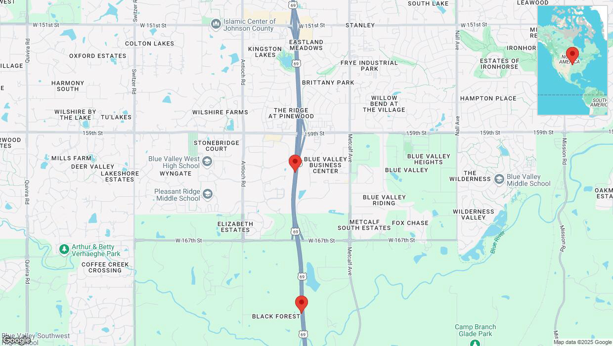 A detailed map that shows the affected road due to 'Lane on US-69 closed in Overland Park' on March 6th at 8:46 p.m.