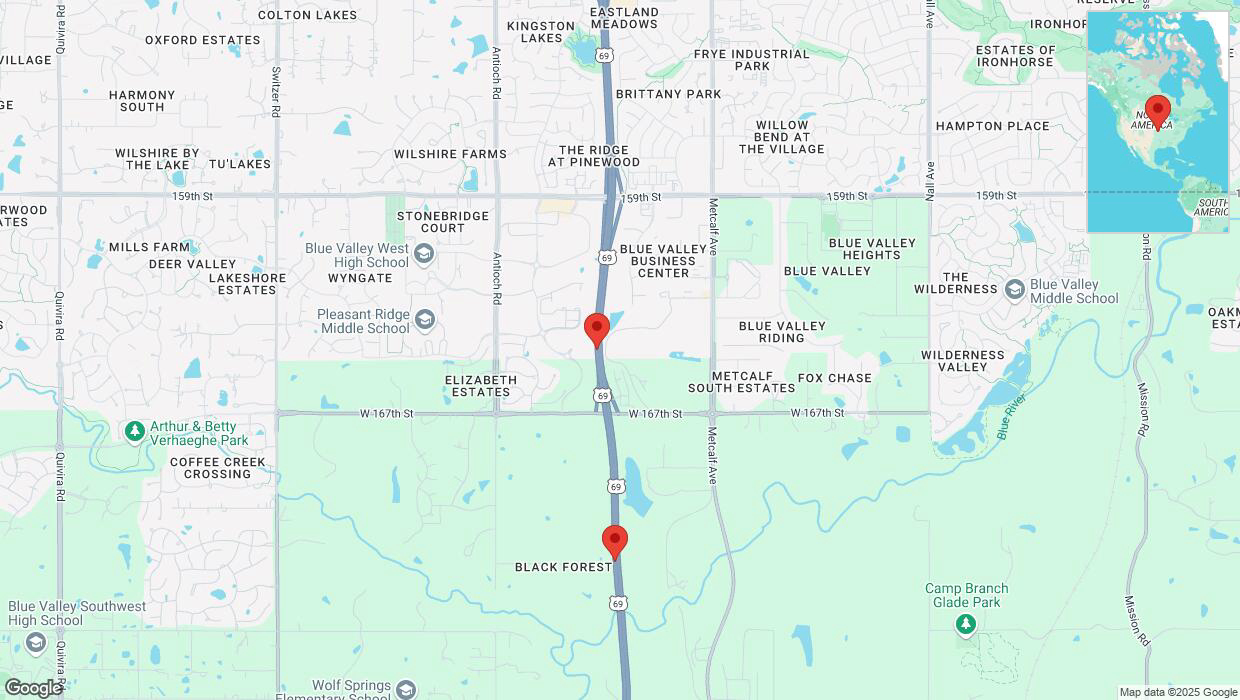 A detailed map that shows the affected road due to 'Lane on US-69 closed in Overland Park' on March 15th at 11:01 p.m.