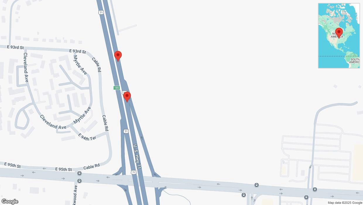 A detailed map that shows the affected road due to 'Broken down vehicle on northbound I-40/US-71 in Kansas City' on March 10th at 6:36 p.m.
