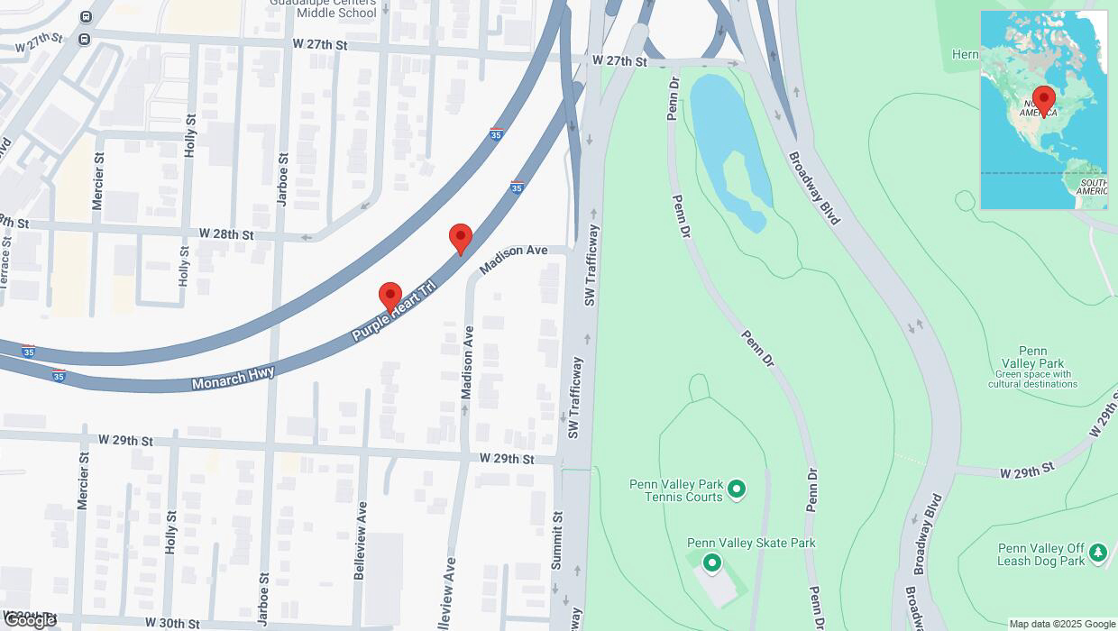 A detailed map that shows the affected road due to 'Warning in Kansas City: Crash reported on northbound I-35' on March 11th at 6:18 p.m.