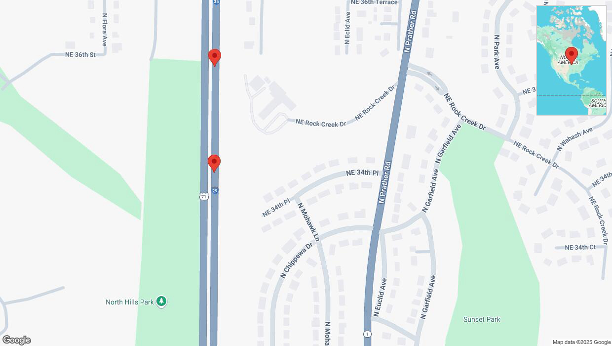 A detailed map that shows the affected road due to 'Warning: Crash on northbound I-29/I-35 in Kansas City' on March 20th at 7:10 p.m.