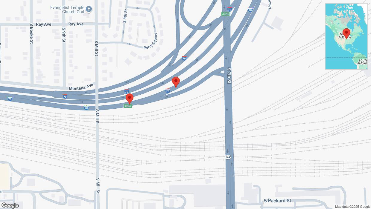A detailed map that shows the affected road due to 'Kansas City: I-70 temporarily closed' on March 21st at 7:56 p.m.