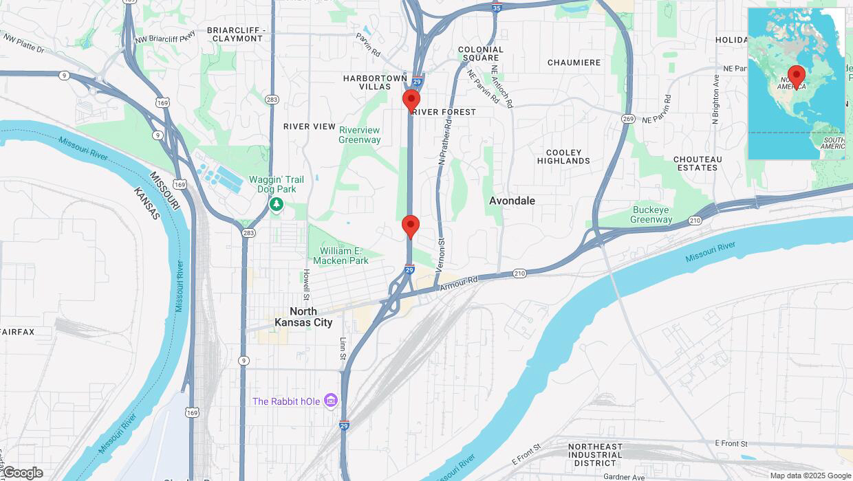 A detailed map that shows the affected road due to 'Reports of a crash on northbound I-29/I-35' on March 29th at 3:56 p.m.