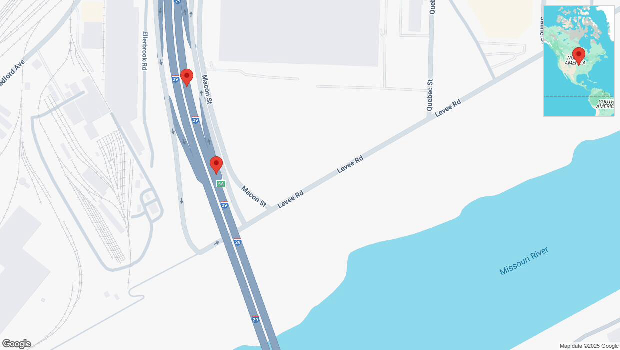 A detailed map that shows the affected road due to 'Broken down vehicle on northbound I-29/I-35 in North Kansas City' on April 1st at 2:27 p.m.