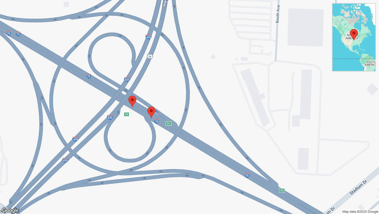 A detailed map that shows the affected road due to 'Broken down vehicle on eastbound I-70 in Kansas City' on April 1st at 4:18 p.m.