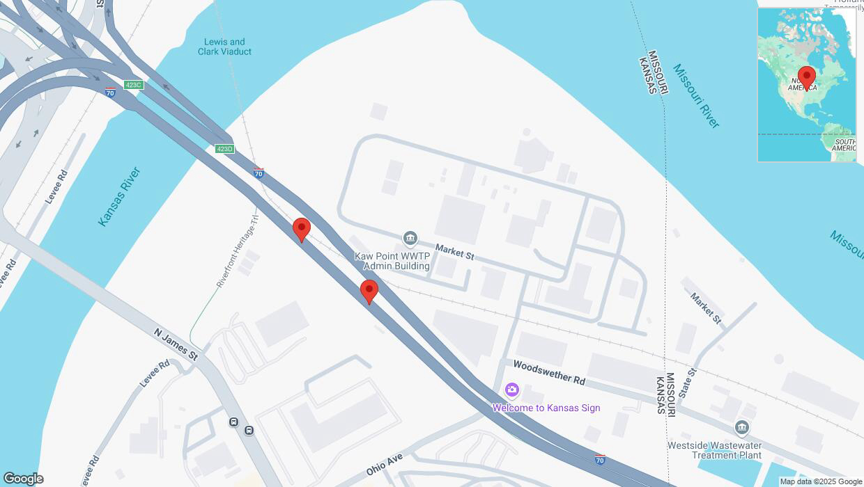 A detailed map that shows the affected road due to 'Broken down vehicle on eastbound I-70 in Kansas City' on April 1st at 7:31 p.m.