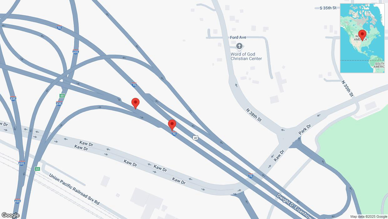 A detailed map that shows the affected road due to 'Broken down vehicle on eastbound I-70 in Kansas City' on April 1st at 10:54 p.m.