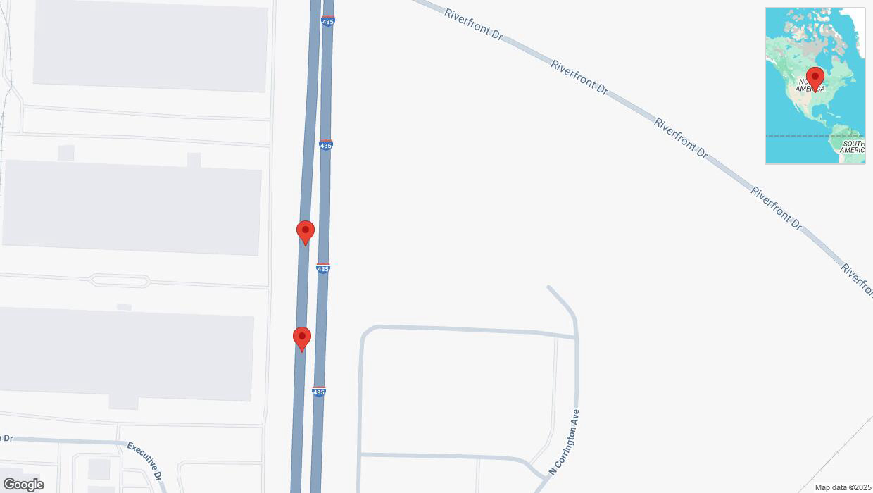 A detailed map that shows the affected road due to 'Broken down vehicle on southbound I-435 in Kansas City' on April 3rd at 6:14 p.m.