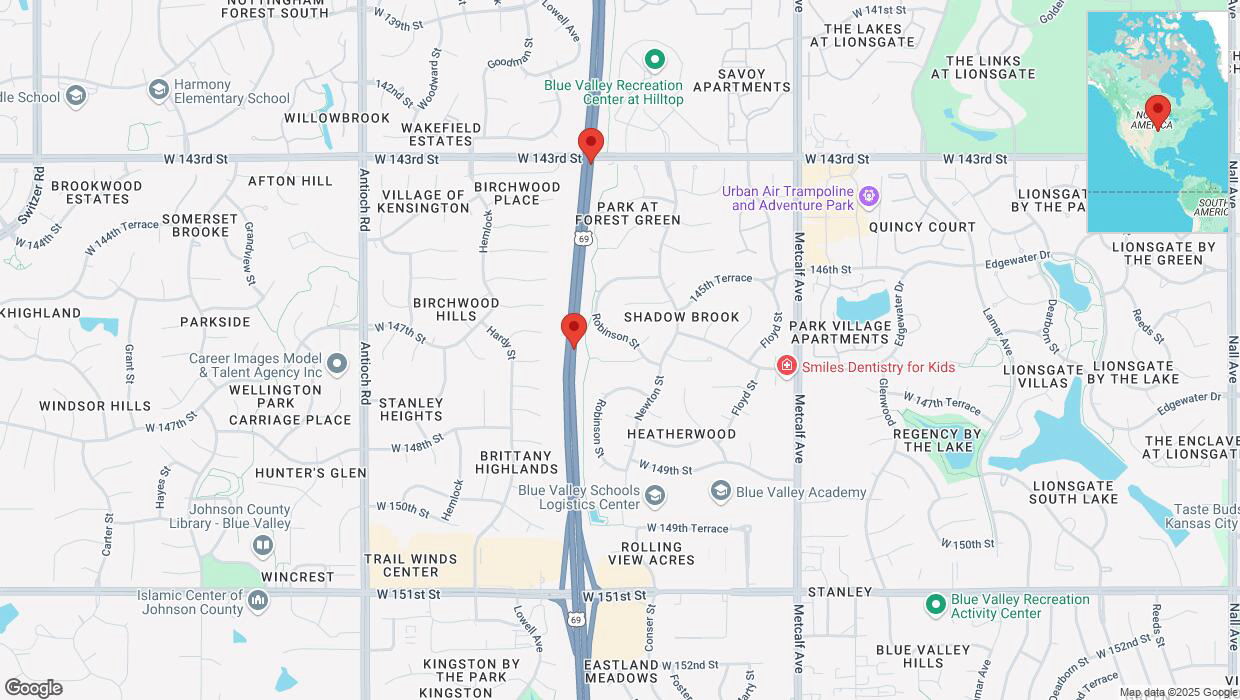 A detailed map that shows the affected road due to 'Broken down vehicle on northbound US-69 in Overland Park' on April 7th at 6:29 p.m.