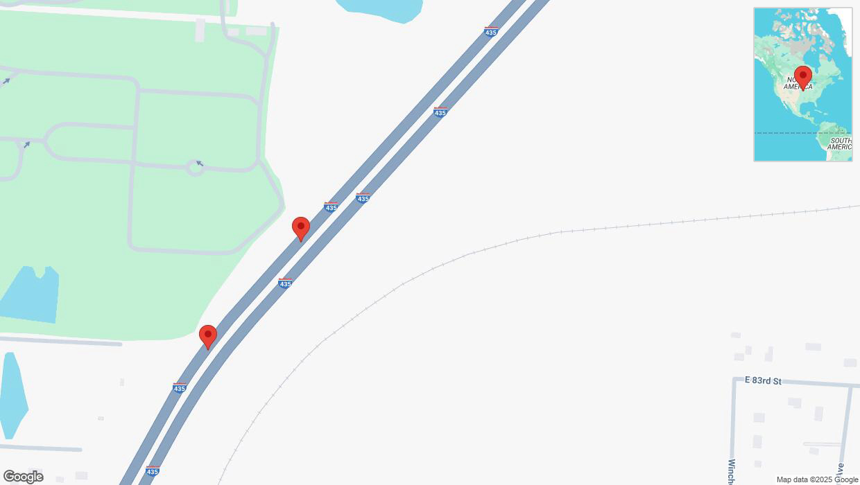 A detailed map that shows the affected road due to 'Broken down vehicle on southbound I-435 in Kansas City' on April 7th at 8:24 p.m.