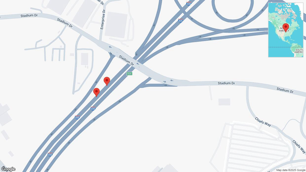 A detailed map that shows the affected road due to 'Warning in Kansas City: Crash reported on southbound I-435' on April 10th at 4:44 p.m.
