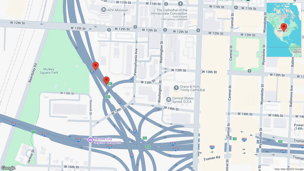 A detailed map that shows the affected road due to 'Broken down vehicle on northbound I-35 in Kansas City' on April 10th at 8:29 p.m.