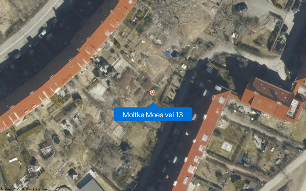 Moltke Moes vei 13