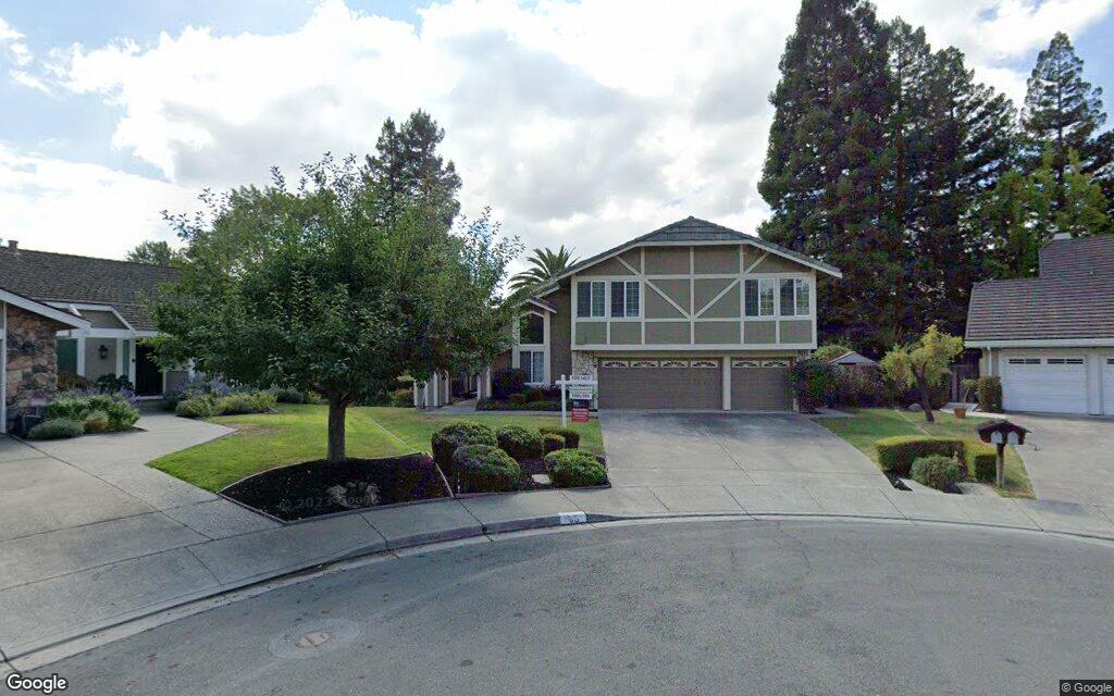 65 Longwood Court - Google Street View