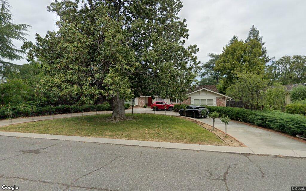 14091 Shadow Oaks Way - Google Street View