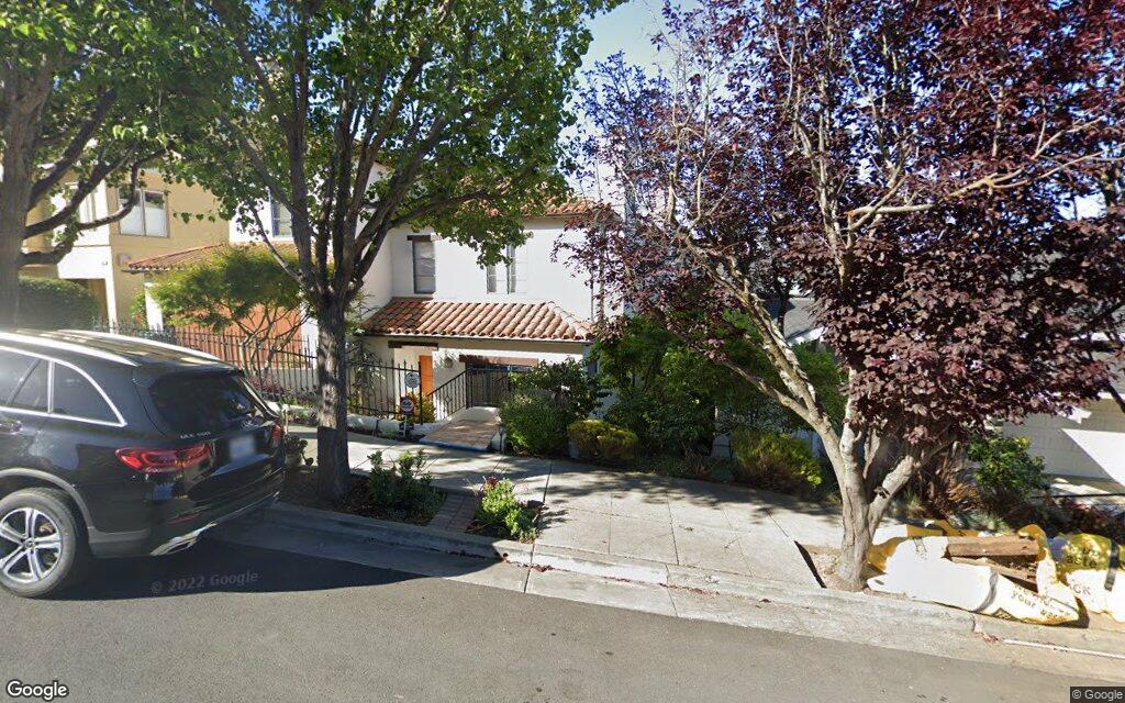 33 Sheridan Road - Google Street View