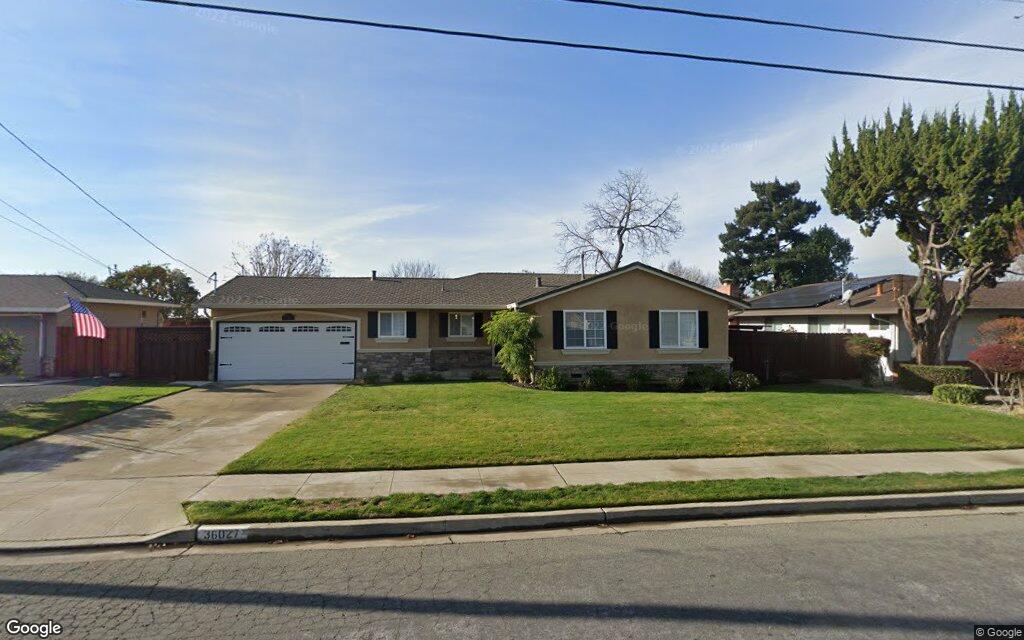 36027 Carnation Way - Google Street View