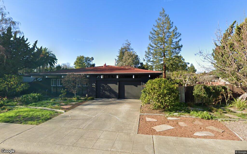 865 Thornwood Drive - Google Street View