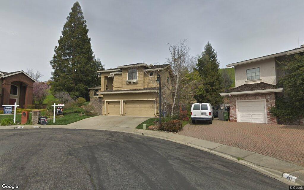 Glenhill Court
