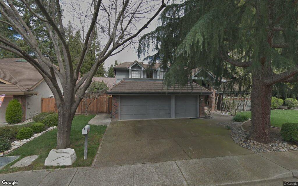 662 Las Barrancas Drive - Google Street View