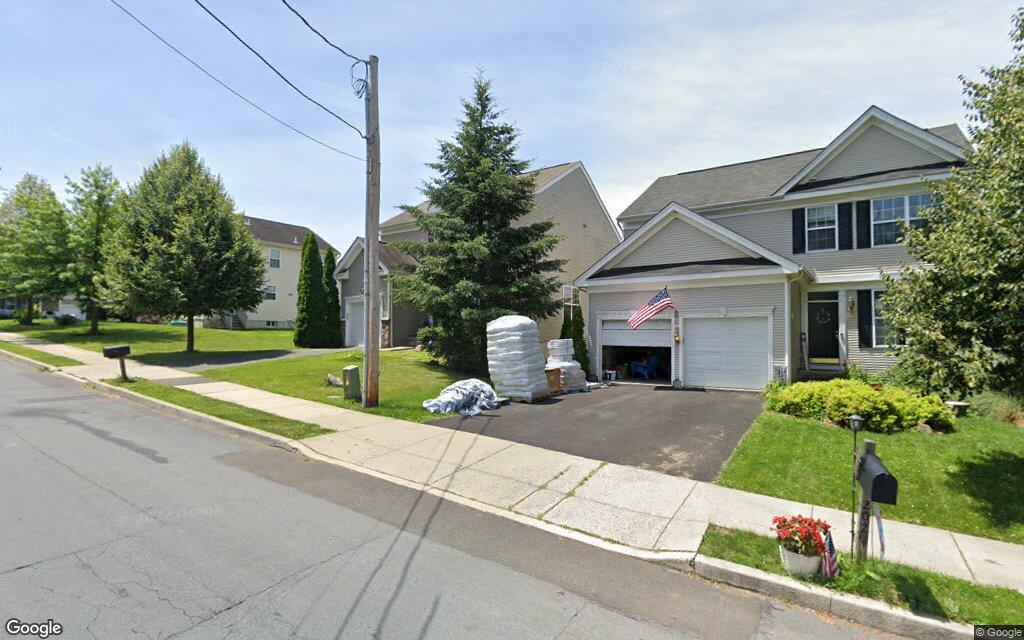 $370K, single-family house at 2026 South Albert Street 