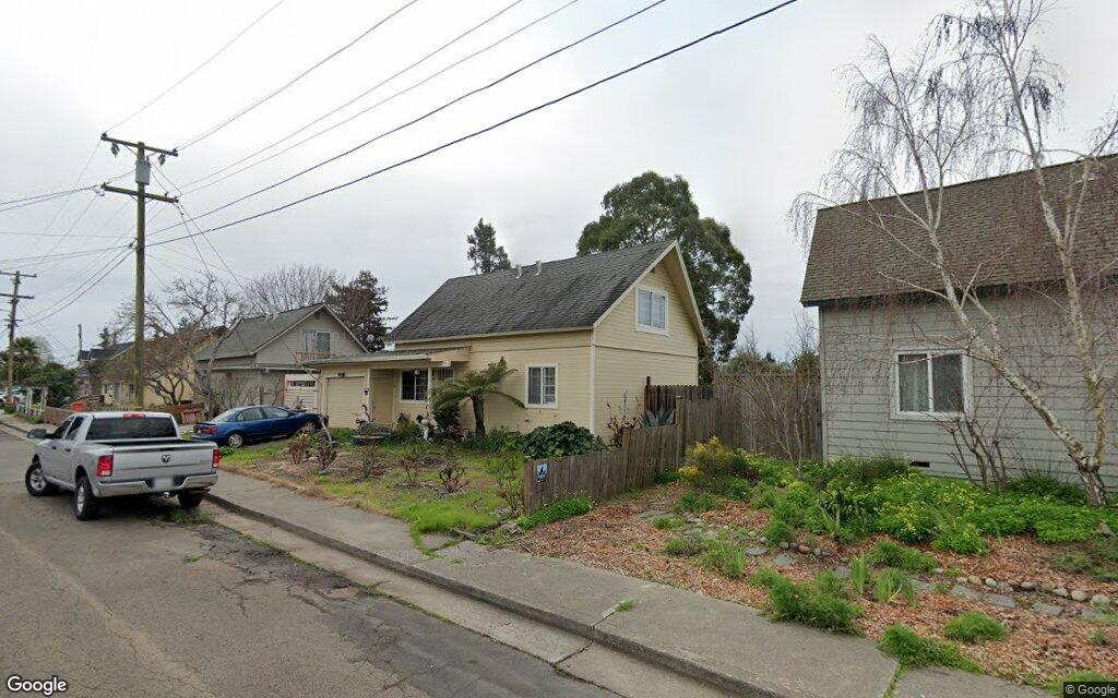 How much did the 9 most expensive homes sell for in Petaluma in the