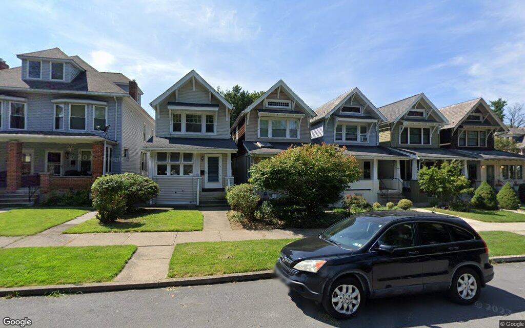 $285K, single-family house at 633 Ninth Ave. 