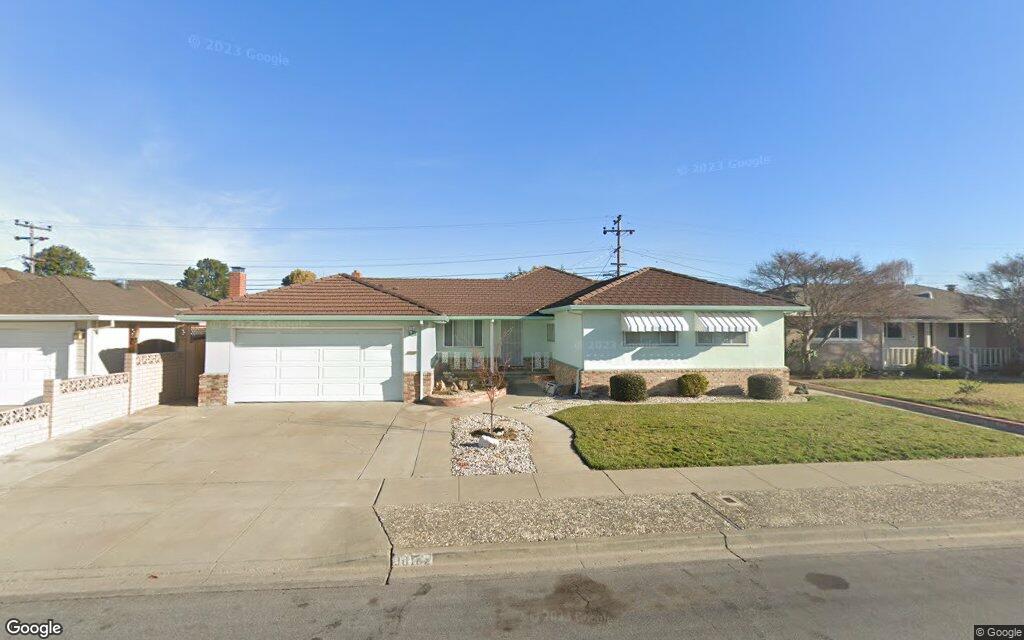 38182 Hamlin Street - Google Street View