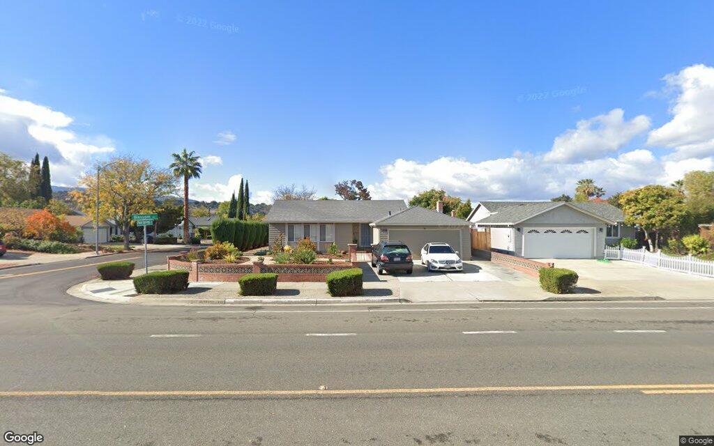 5939 Blossom Avenue - Google Street View