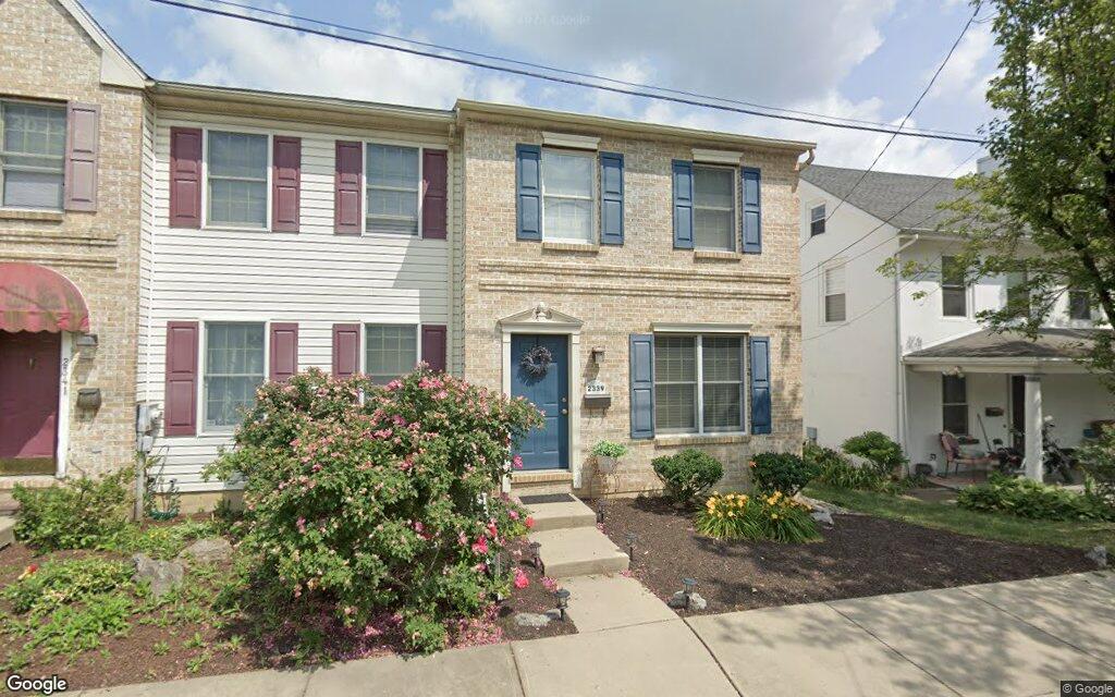 $290K, townhouse at 2339 Reading Road 