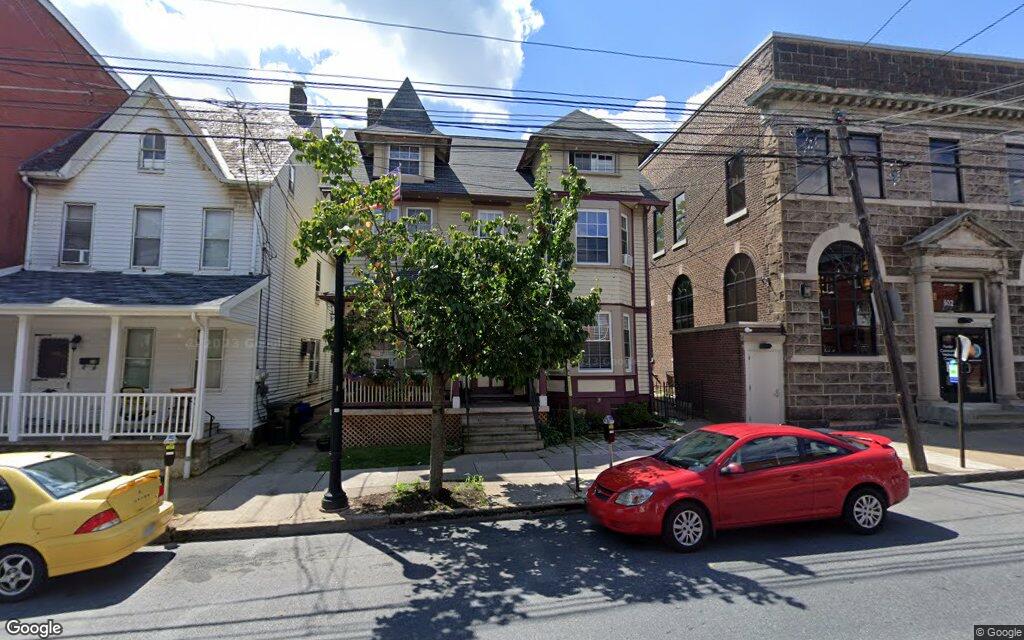 $400K, single-family home at 508 East Fourth Street 