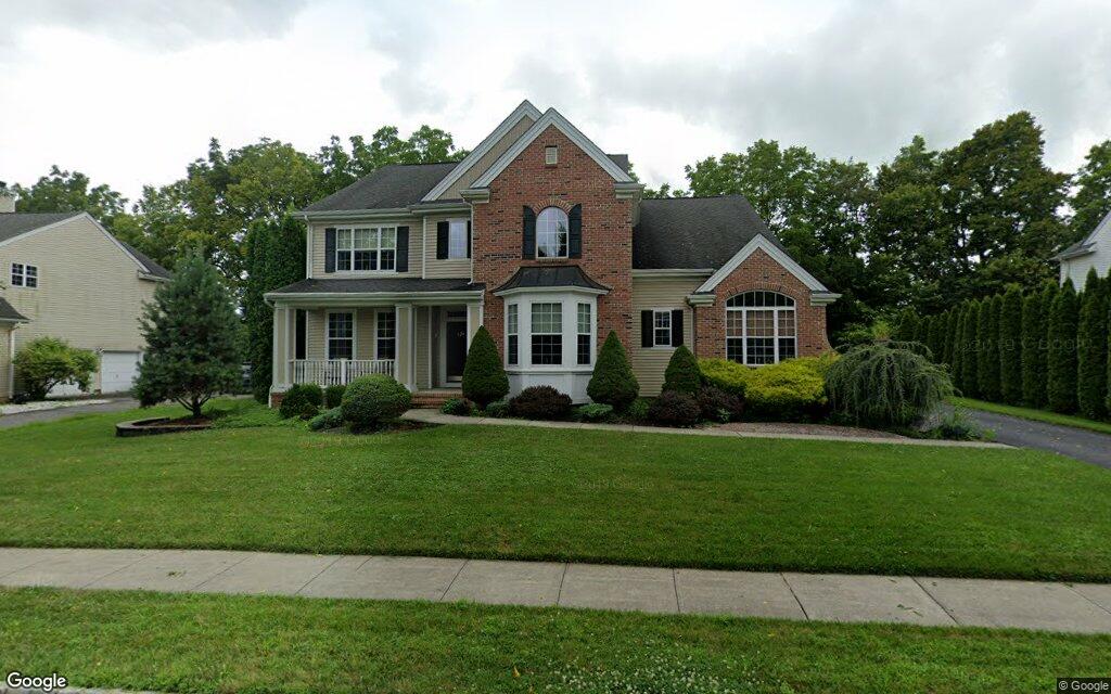 $625K, single-family house at 824 Ramblewood Drive 