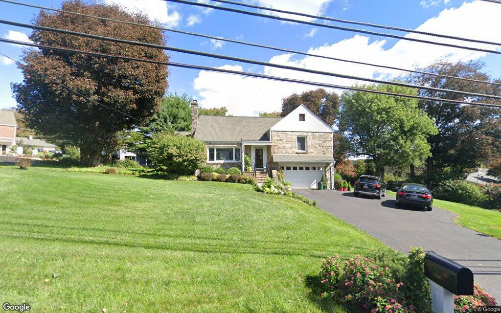 $430K, single-family residence at 2049 Hackett Ave., 