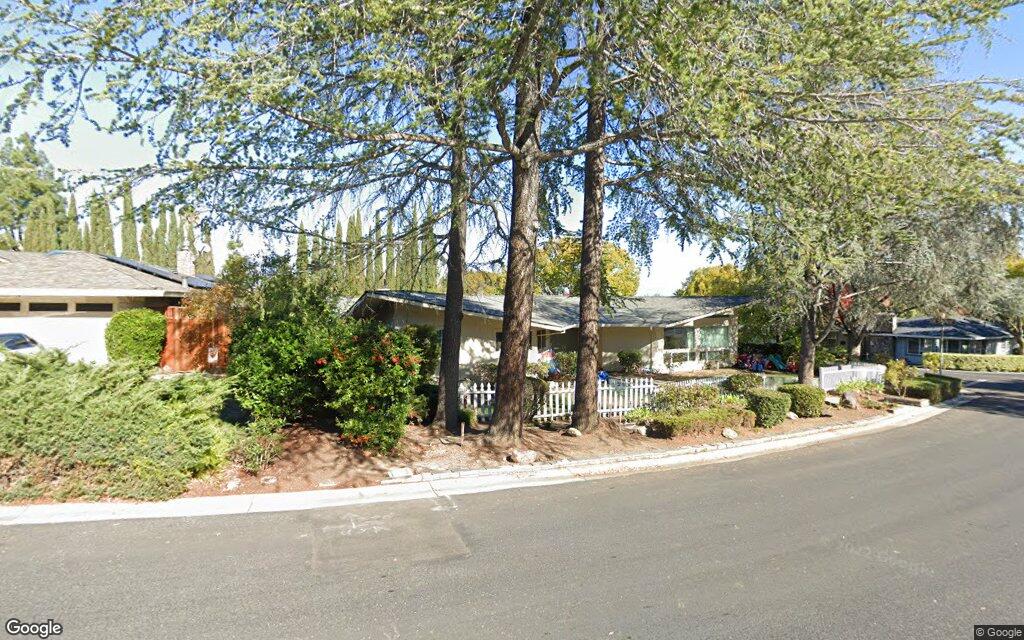 164 Westhill Drive - Google Street View