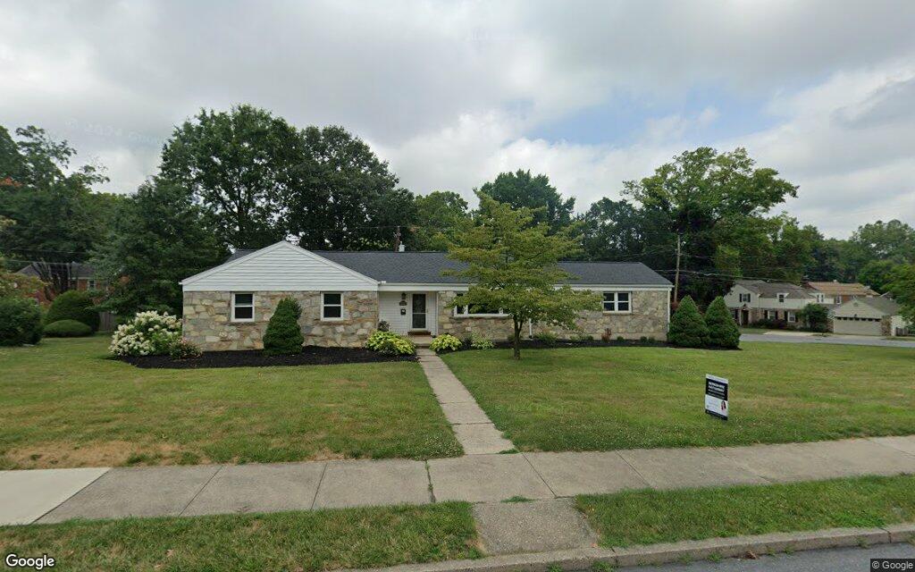 $477K, single-family residence at 1914 Eaton Ave. 