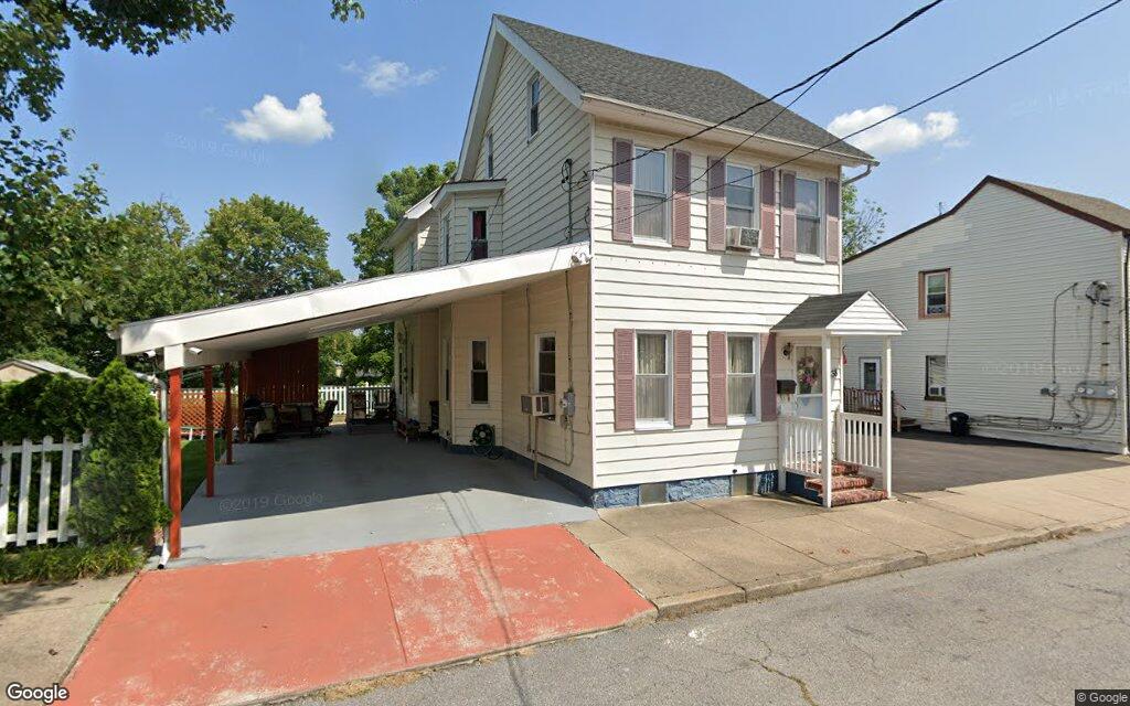 $383K, single-family residence at 338 Hanover Street 